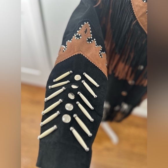 Vtg Leather Gallery Black Suede & Leather Jacket Fringe Faux Bone Beads - Picture 3 of 7